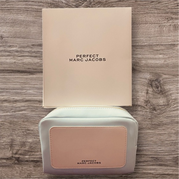 Marc Jacobs Beauty Pastel Blue and White Pouch With Cherries Zipper Pull - Picture 1 of 3